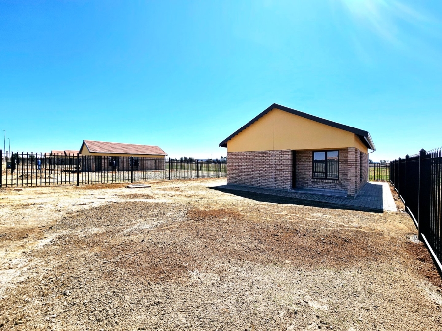 2 Bedroom Property for Sale in Heidedal Free State